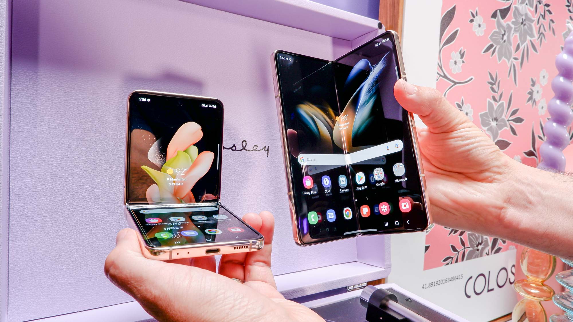 BEST FOLDABLE PHONE 2023 visual data 2
