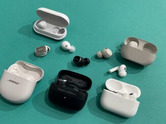 wireless earbuds