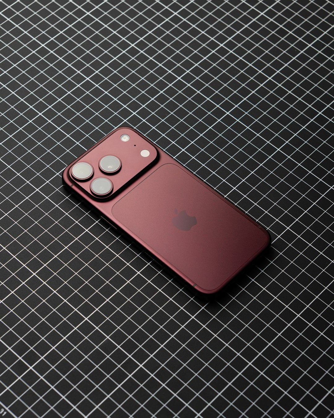 iPhone 18 Pro and Pro Max Launched: Price, Features, Camera, Battery Life & More 1 iPhone 18 Pro burgundy finish